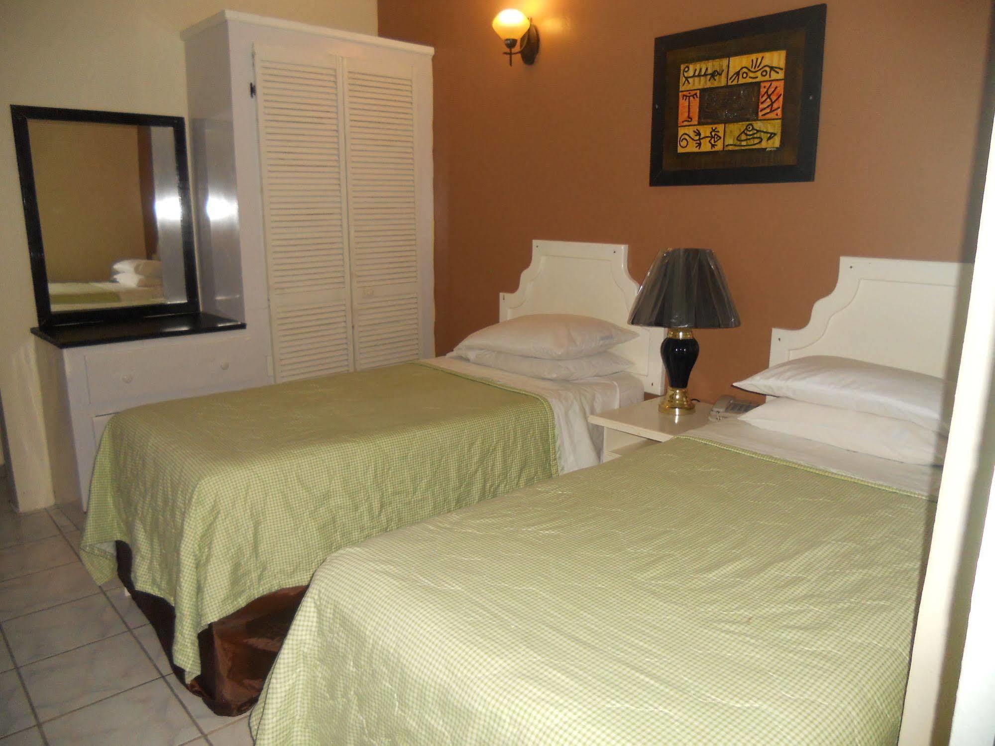 Seaview Inn Basseterre Luaran gambar
