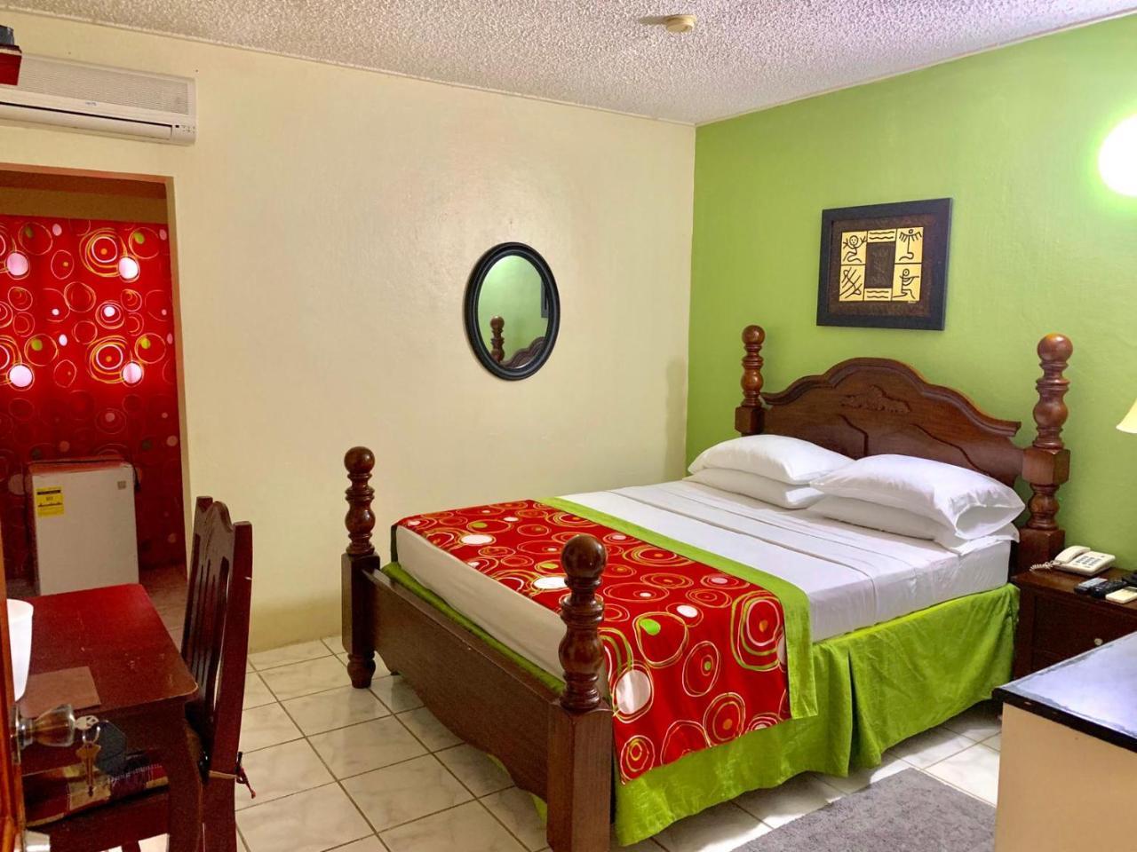 Seaview Inn Basseterre Luaran gambar