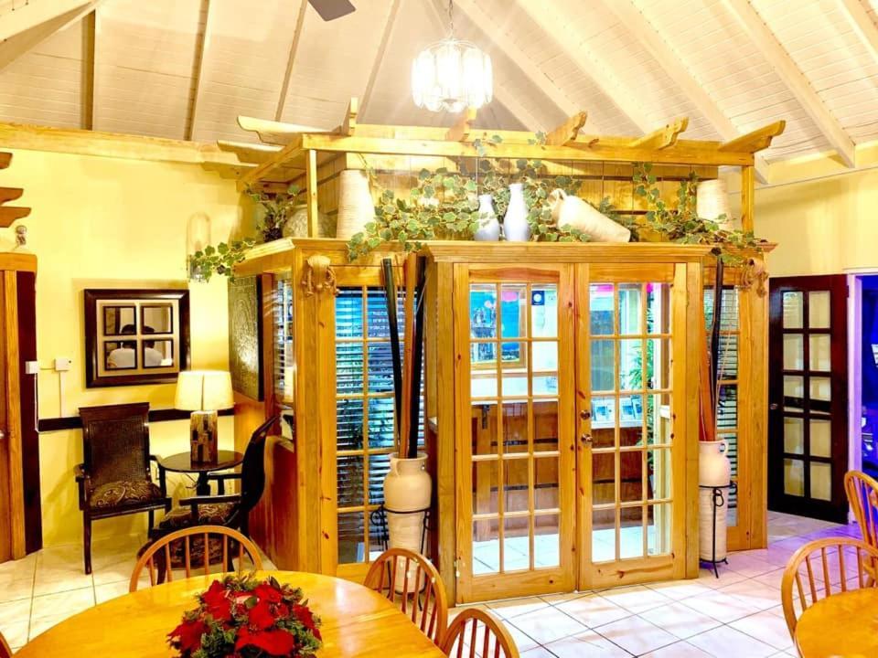 Seaview Inn Basseterre Luaran gambar